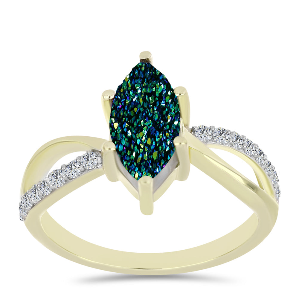 Anillo de Plata Bañada en Oro con Drusa Verde y Topacio Blanco