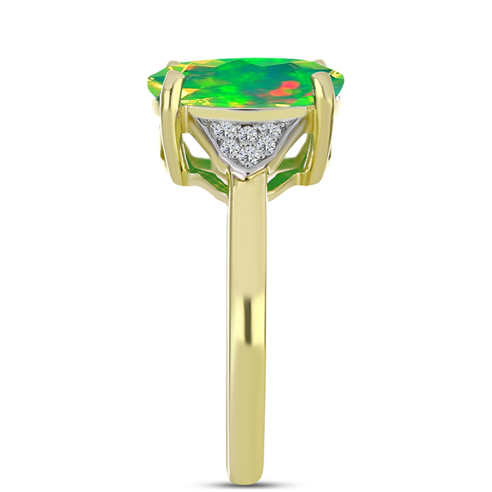 Anillo de Plata Bañada en Oro con Ópalo Verde Etíope de Lega Dembi y Topacio Blanco
