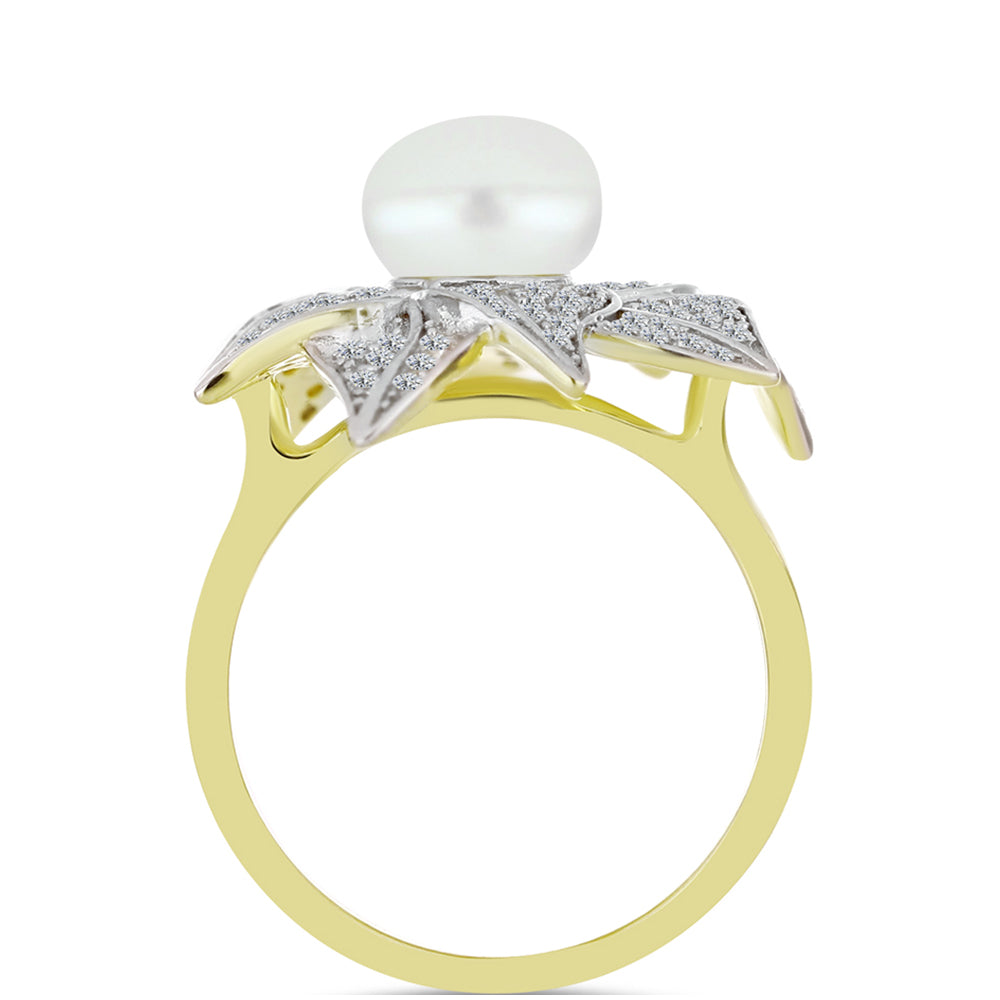 Anillo de Plata Bañada en Oro con Perla de Agua Dulce y Topacio Blanco