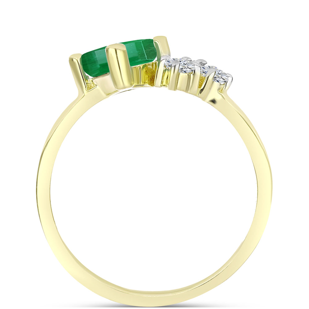 Anillo de Plata Bañada en Oro con Esmeralda de Brasil y Topacio Blanco