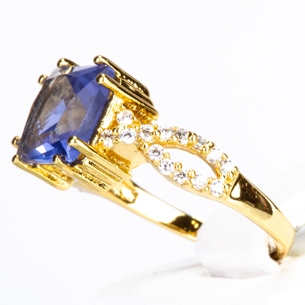 Anillo de Aleación Bañado en Oro con Cristal Emporia® Azul