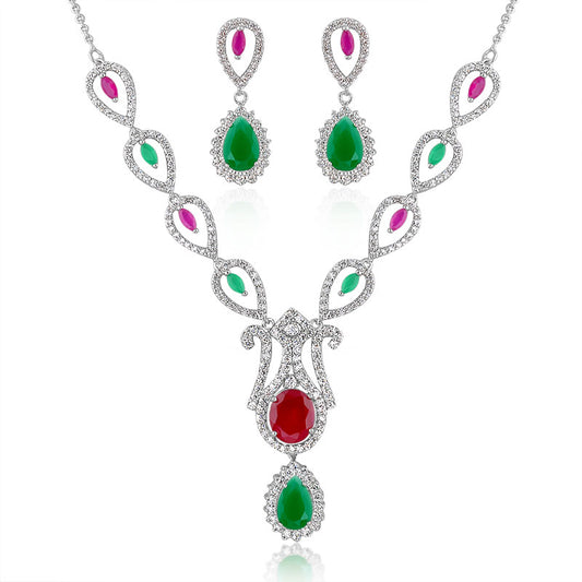 Conjunto de Aleación Bañado en Oro Blanco con Cristal Emporia® Rojo y Cristal Emporia® Verde ( Collar +Pendientes )